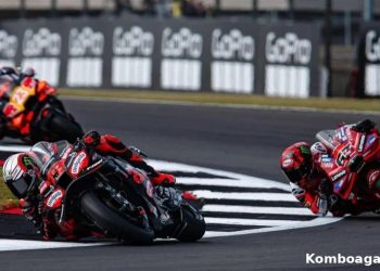Bezzecchi Menang di MotoGP Inggris 2025 Usai Quartararo Gagal