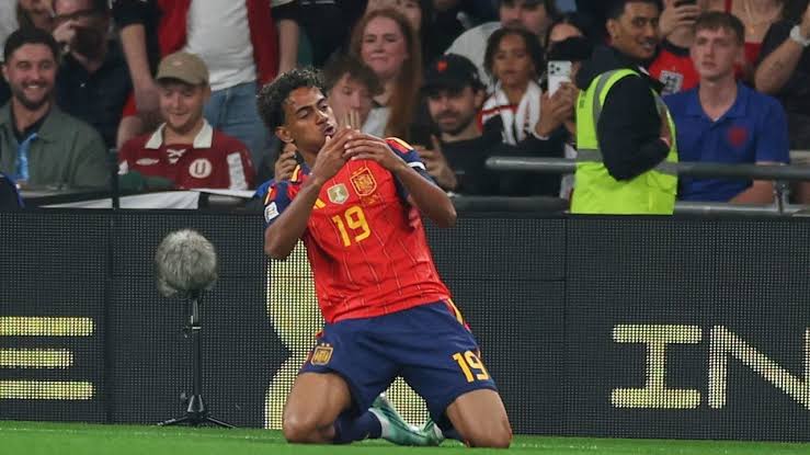 Taktik di Balik Gol Lamine Yamal ke Gawang Inggris